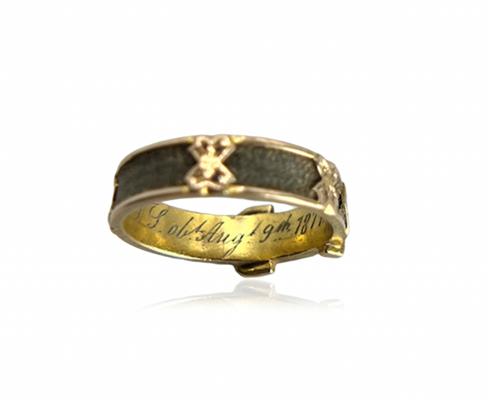 English Gold Buckle Ring