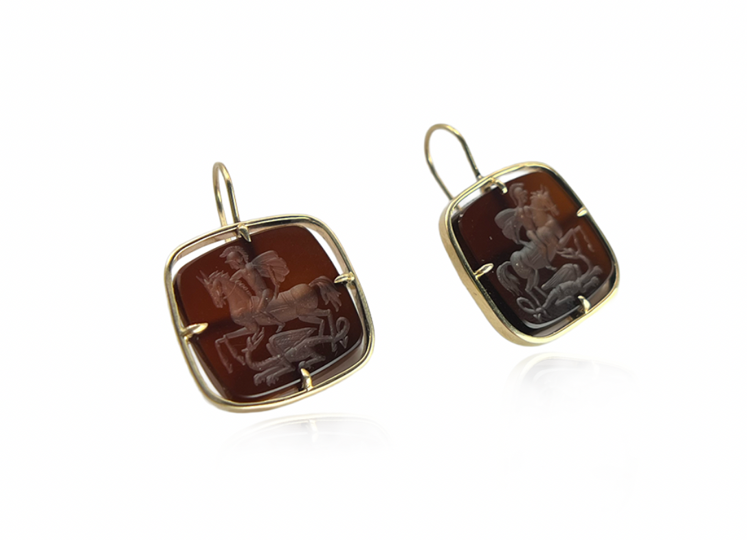 Gold Carnelian Intaglio Earrings