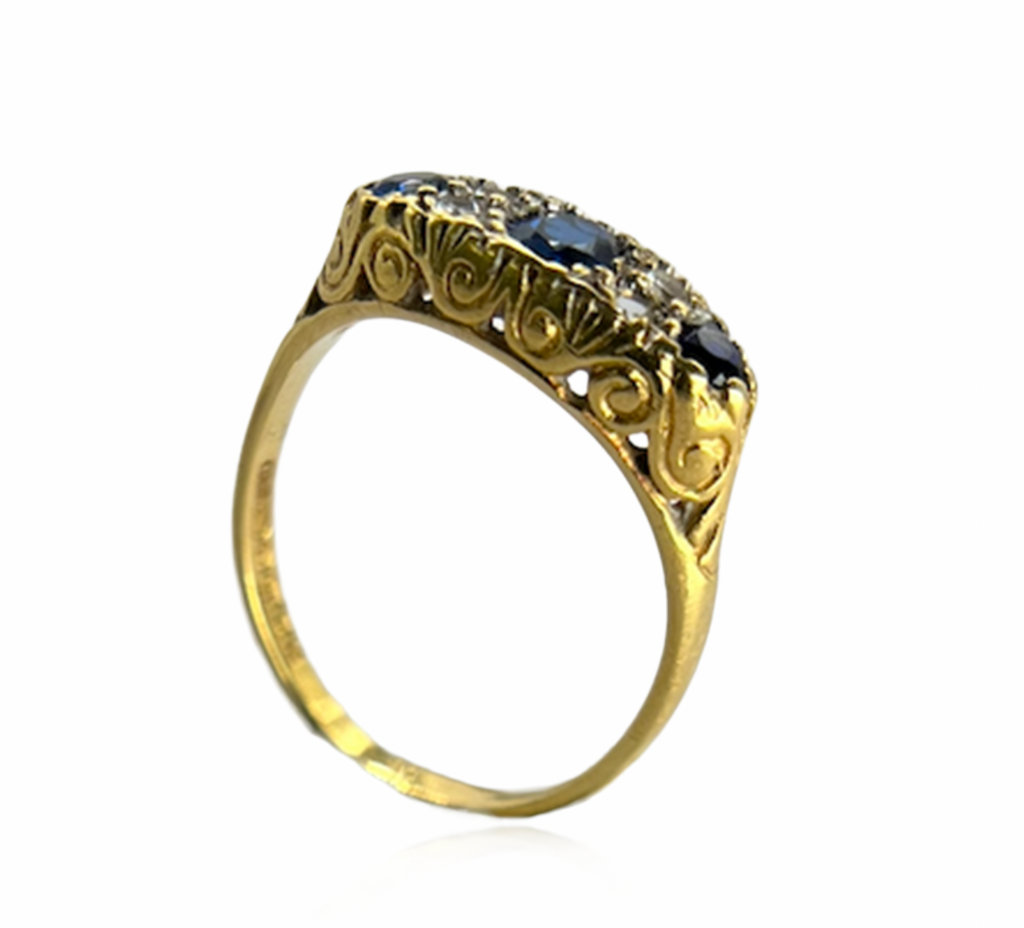 Ceylon Sapphire and Diamond Ring